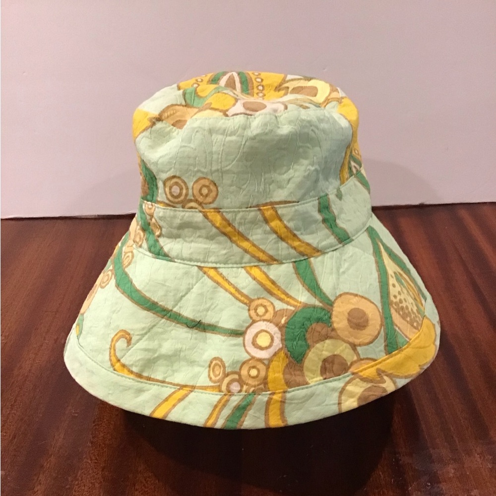 Vintage Banana Republic Boho Paisley Bucket Hat